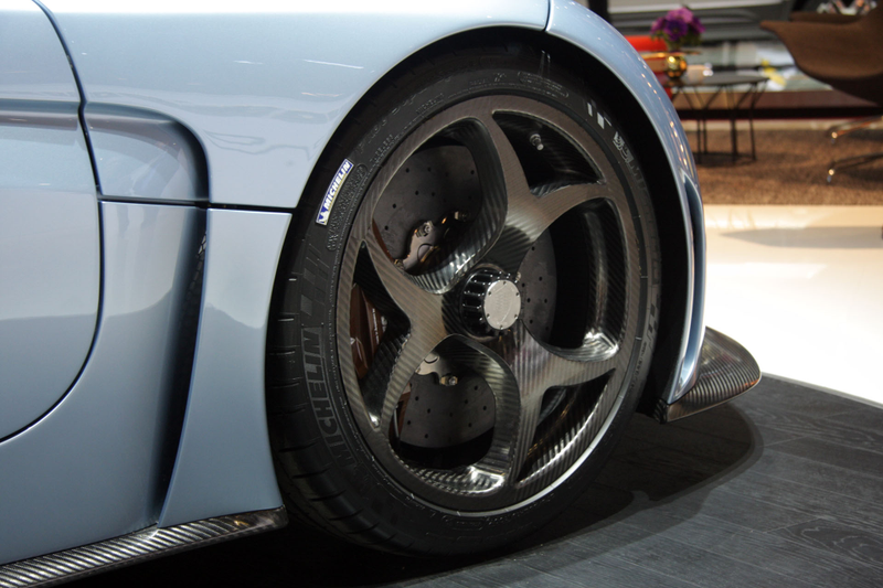 Illustration for article titled Koenigsegg Will Sell You A Car Without A Transmission For $1.9 Million